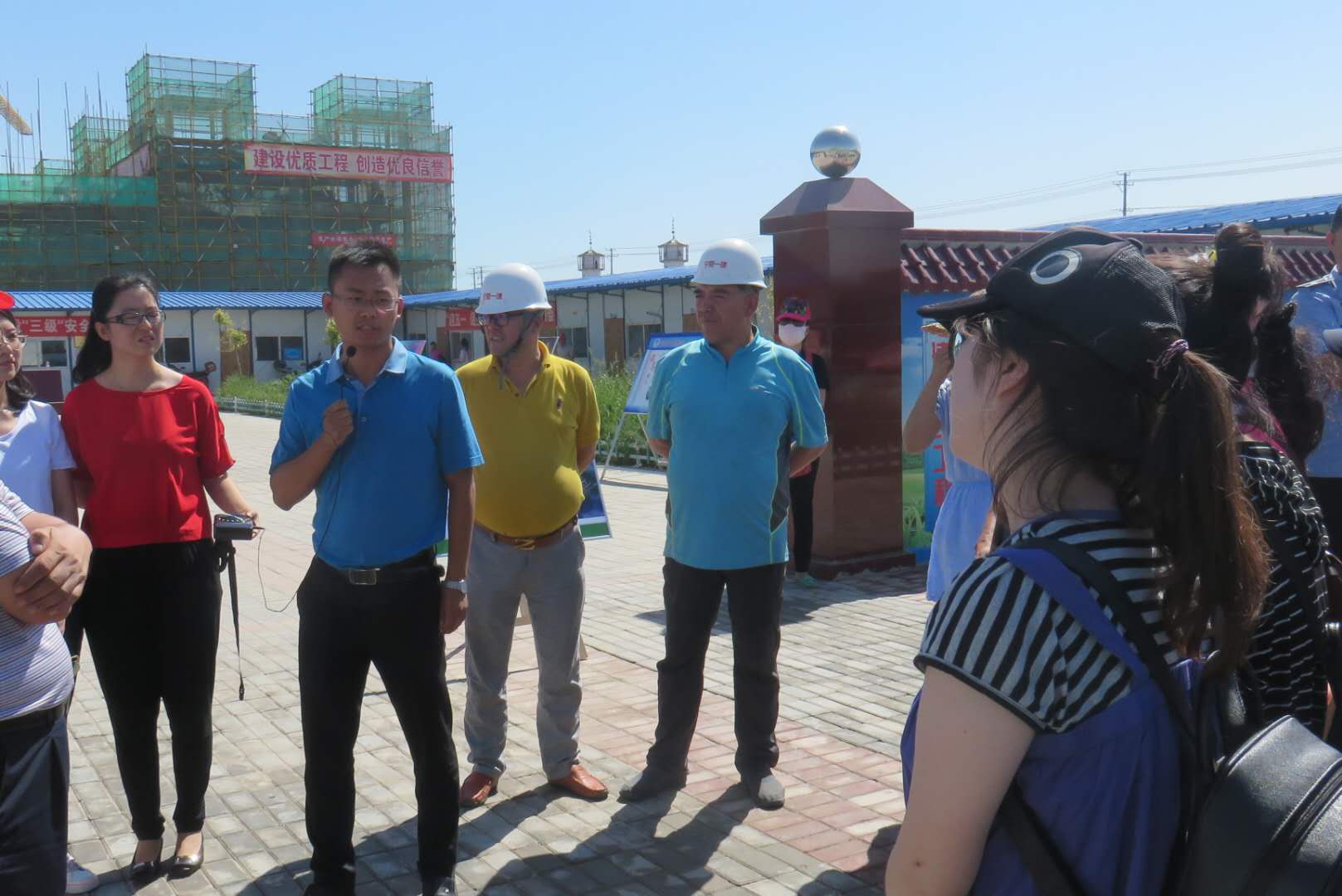 https://www.tsinghua.edu.cn/__local/F/B9/18/32337CDB75A182FCD16A8631C0C_ED0FAFAA_1F11C.jpeg